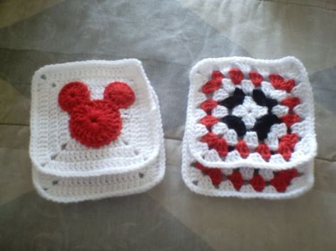 Hidden Mickey!!!! | granny square | Pinterest Crochet Mickey Mouse, Crochet Disney, Crochet Blanket Afghan, Haken Baby, Crochet Granny Square, Granny Squares Pattern, Crochet Square, Yarn Projects, Crochet Squares