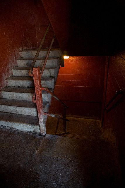 A Cabrini-Green tower stairwell- I imagine this stairwell has some stories to tell... Stairwell Apartment Building, Stairwell Aesthetic, Poor Apartment Aesthetic, Cabrini Green, Temple Building, Green Tower, Urban Housing, Breathtaking Photography, Chicago History