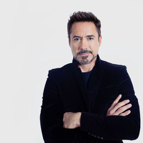 (1) Tumblr Disneysea Tokyo, Robert Downey Jnr, Tony Stank, Robert Jr, Toni Stark, Iron Man Movie, Robert Downey Jr Iron Man, King Robert, Marvel Actors