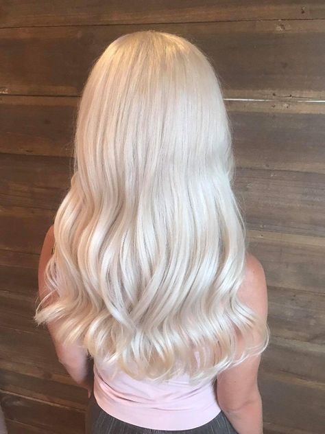 Creamy platinum blonde Perfect Blonde Hair, Icy Blonde Hair, White Blonde Hair, Colored Hair Tips, Creamy Blonde, Blonde Waves, Light Blonde Hair, Blonde Hairstyles, Blonde Hair Inspiration