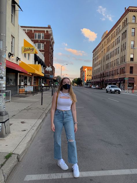 📍columbus, ohio outfit for a day out in the city Ohio Outfits, City Outfit, City Outfits, Columbus Ohio, Girl Next Door, Days Out, Columbus, Ohio, Mom Jeans