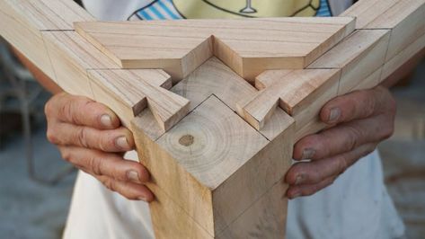 Watch a Traditional Japanese Carpenter Make 190+ Different Joints, All Without Nails, Screws, or Glue | Open Culture 3 Way Wood Joinery, Wood Working Joinery, Japanese Joints Woodworking, Japanese Joinery Woodworking, Wood Joinery Furniture, Woodwork Joints, Japanese Wood Joints, Japanese Wood Joinery, Woodwork Joinery