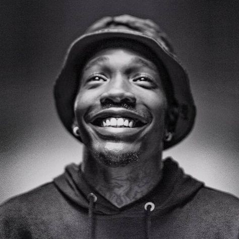 We’re so excited to host Dizzy Wright at Zia Records in Phoenix (1850 W. Camelback Rd) June 30th and Zia Speedway (3370 E Speedway Blvd) July 1st. Visit our website (link in profile) for more info! Dizzy Wright, Celebrity Portraits, Rappers, Che Guevara, Hip Hop, Historical Figures, In This Moment, Music, Celebrities