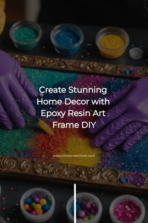 Hands wearing purple gloves spreading colored resin on a frame with various pigments and beads. Resin Art Frame, Diy Framed Art, Using Alcohol Inks, Love Frame, Fun Diy Projects, Flowers Glitter, Resin Frame, Love Frames, Epoxy Resin Art