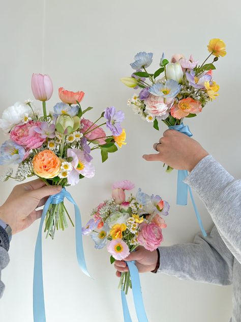 Bouquets – Two Whimsical Florists Spring Wedding Bridesmaids Bouquet, Colorful Boho Wedding Flowers, Bridesmaids Bouquets Wildflowers, Whimsical Flower Bouquet Wedding, Wildflower Wedding Theme Bouquet, Small Colorful Bridesmaid Bouquet, Pastel Flower Bouquet Aesthetic, Pastel Colour Bouquet, Garden Style Flower Arrangement Wedding