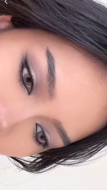 Makeup For Dark Grey Eyes, Grey Eye Shadow Look, Eye Makeup Stones, Gray Makeup Looks Eye Shadows, Jessica Vu Makeup, Lunar Makeup, Gray Makeup Looks, Gray Eyeshadow Looks, Grey Makeup Looks