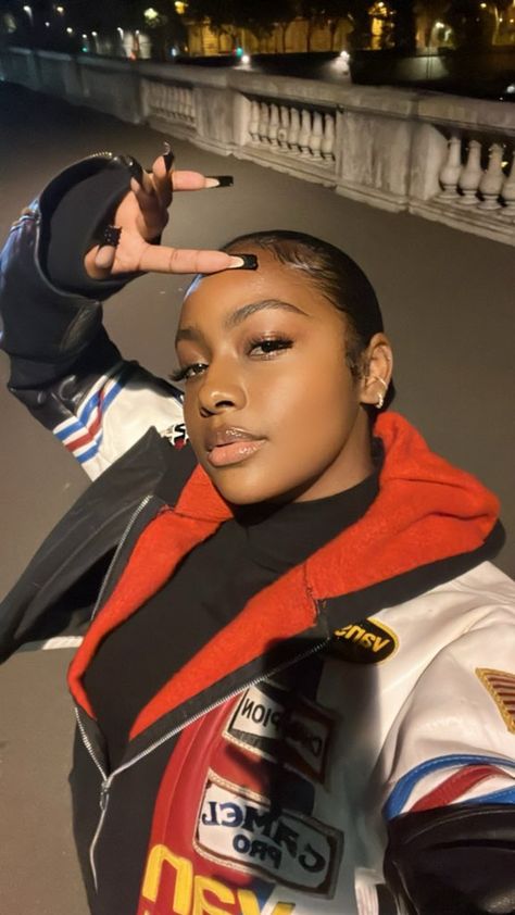 Justine Skye Aesthetic, Justine Skye Outfits, College Hairstyles, Justine Skye, Black Couple Art, Soft Life, Earthy Outfits, Dark Skin Beauty, Ootd Ideas