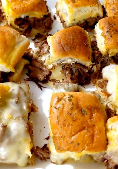 Crock Pot French Dip Sliders — Sunday in South Carolina Pot Roast Sliders, Top Sirloin Steak Recipe, Crock Pot French Dip, Boneless Chuck Roast, French Dip Au Jus, French Dip Sliders, French Dip Crock Pot, Sirloin Steak Recipes, Sirloin Roast