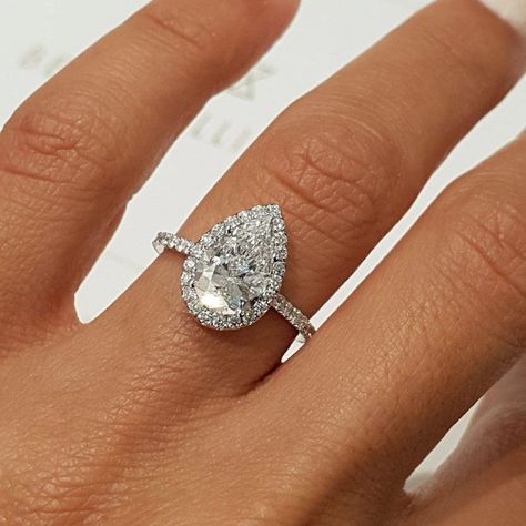 What to Consider When Buying an Engagement Ring | TheCollector 5 Carat Pear Engagement Ring, Gold Simple Engagement Ring, Pear Shaped Wedding Rings, Rose Quartz Ring Engagement, Gold Stacking Rings Wedding, Sapphire Engagement Ring Set, Pear Cut Ring, Quartz Engagement Ring, Moissanite Engagement Ring Halo