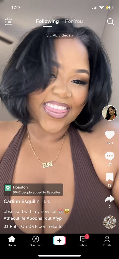 Black Women Round Face Hairstyles, Plus Size Bob Haircut Round Faces, Wigs For Round Faces Black Women, Assymetrical Bob Round Face, Haircut Plus Size Women, Short Hairstyle Black Women Round Face, Hairstyles Plus Size Women, Bob Plus Size, Fat Face Hairstyles