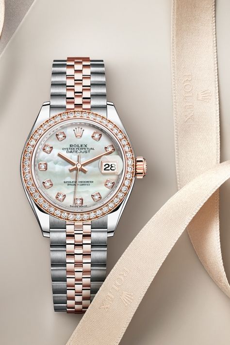 Rolex Lady Date Just 28, Rolex Ladies Datejust, Rolex Ladies Watch, Rolex Watches Women Diamonds, Women’s Rolex Watches, Rolex Watches Women Classy, Feminine Watches, Rolex Lady Datejust 28mm, Ladies Watches Luxury