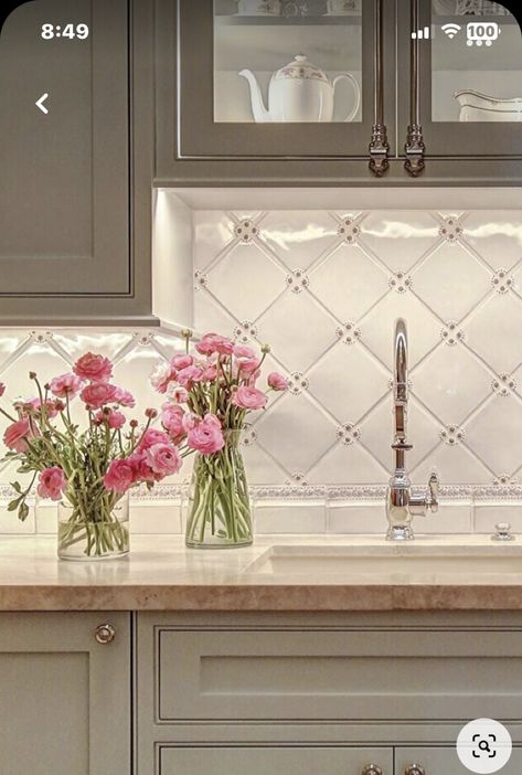 Tile Accent Behind Stove, Farmhouse Backsplash Kitchen, Country Tiles, Ceiling Tile Backsplash, Ceramic Tile Backsplash Kitchen, 1920s Kitchen, French Tile, Artistic Kitchen, Patterned Kitchen Tiles