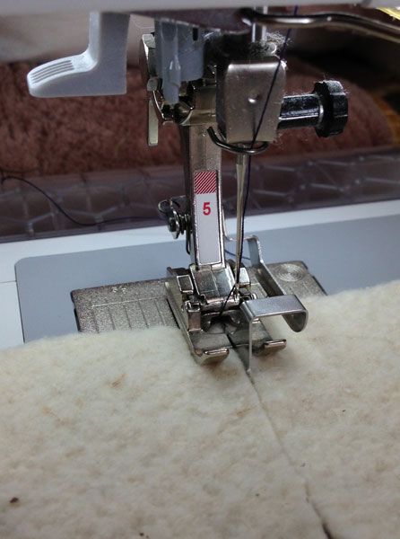 Sewing Machines Best, Bernina Embroidery, Bernina Sewing Machine, Bernina Sewing, Machines Fabric, Sewing Machine Feet, Quilt Binding, Quilt Batting, Quilting Techniques