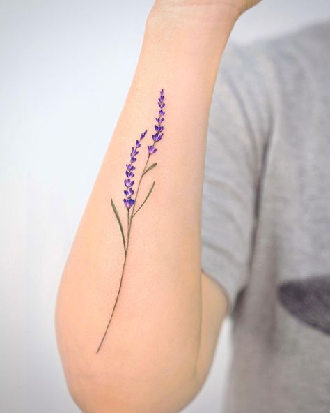 26 Lovely Lavender Tattoo Ideas to Inspire You in 2024 Lavender Tattoo Forearm, Sprig Of Lavender Tattoo Simple, Lavender Sprigs Tattoo, Tattoo Lavender, Portugal Tattoo, Ankle Tattoo Ideas, Wrist Bracelet Tattoo, Tattoo Over Scar, Filler Tattoo