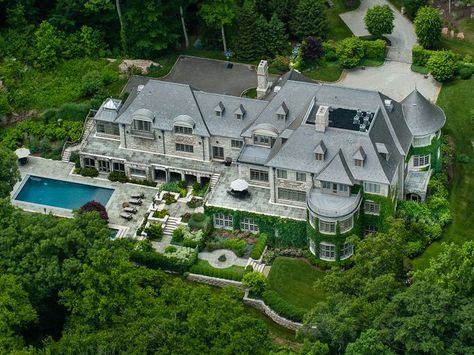 Former New York Knicks great Allan Houston is selling Giant Mansion, Billionaire Homes, French Country Estate, Houston Houses, Farm Gate, Dream Mansion, Mega Mansions, Modern Mansion, Expensive Houses