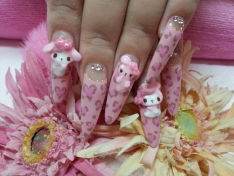 Gyaru Nails, Paznokcie Hello Kitty, Dot Nail Designs, Nail Goals, Dot Nail Art, Mario Nintendo, Cute Acrylic Nail Designs, Pretty Gel Nails, Really Cute Nails