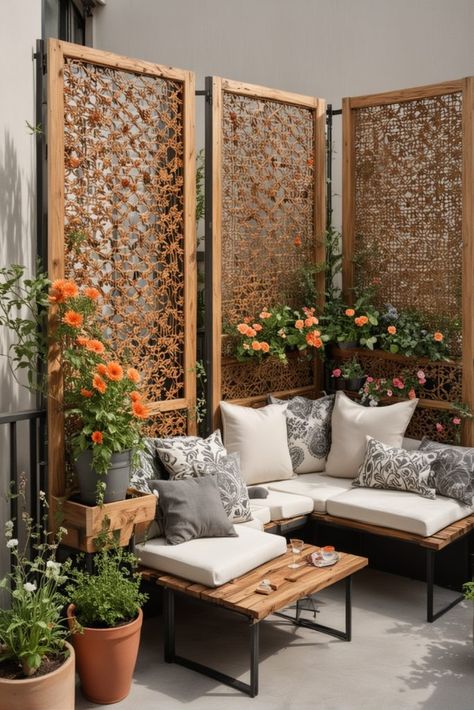 Balcony Privacy Ideas, Apartment Space Saving, Deck Privacy Ideas, Privacy Wall On Deck, Tall Potted Plants, Interior Balcony, Privacy Ideas, Balcony Privacy, Deck Privacy