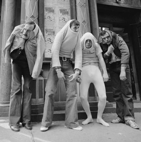 This Geek Picture of the Day is pining for the fjords. Monty Python Flying Circus, Eric Idle, Terry Jones, Michael Palin, Terry Gilliam, Betty White, Monty Python, Photo Essay, Python