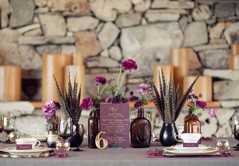 Vintage Plum Wedding Idea and Decoration Plum Gold Wedding, Plum Wedding Decorations, Wedding Table Decorations Purple, Purple Table Settings, Fall Wedding Style, Colin Cowie Wedding, Gold Inspiration, Feather Centerpieces, Plum Wedding