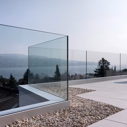 Glass Balcony Ideas, Glass Railing Design, Railing Outdoor, Glass Balcony Railing, Glass Railing Deck, Balustrade Design, Balcony Glass Design, Glass Fence, Glass Balcony