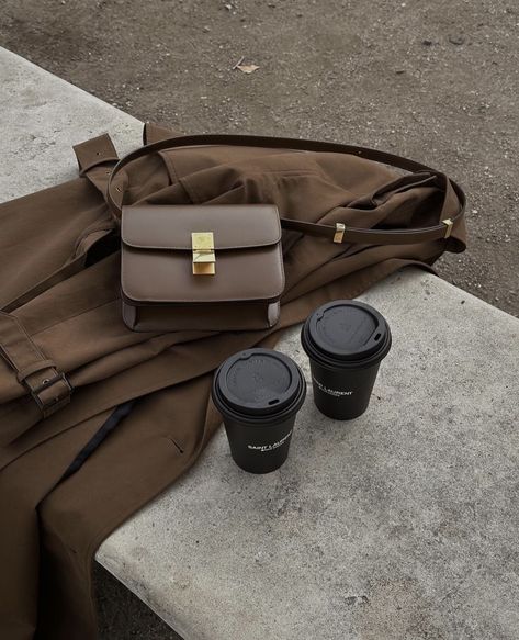 Sending Good Vibes, Autumn In New York, Bags Aesthetic, Brown Aesthetic, Autumn Aesthetic, Instagram Inspo, Autumn Photography, Autumn Inspiration, Cozy Fall