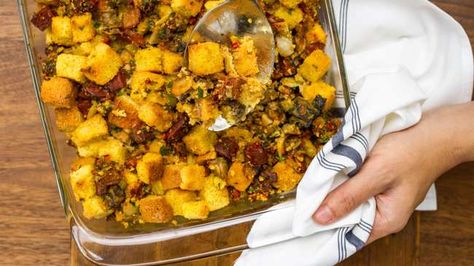 Cornbread, Chorizo, and Quahog Stuffing - VICE Gluten Free Cornbread Stuffing, Dairy Free Cornbread, Gf Cornbread, Keto Stuffing, Low Carb Thanksgiving, Sausage Cornbread Stuffing, Keto Holiday Recipes, Dressing Recipes Cornbread, Gluten Free Cornbread