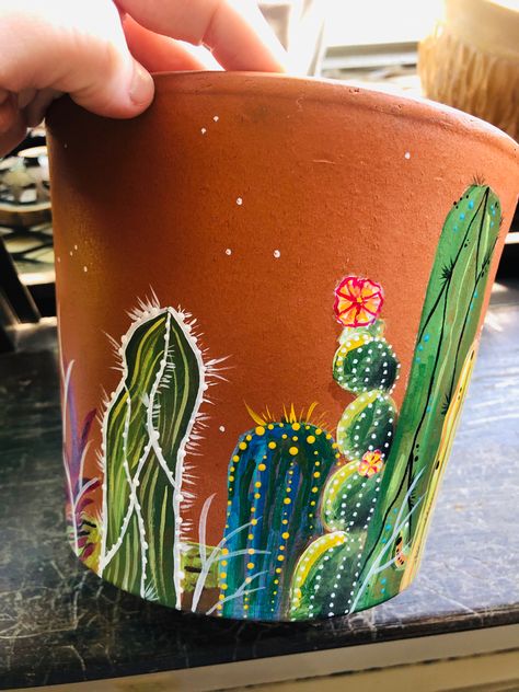 What Paint To Use On Terra Cotta Pots, Terracotta Pots Painting Ideas, Hand Painted Terra Cotta Pots Diy, Painted Cactus Pots, Acrylic Painted Pots, Terra Cotta Painting, Terra Cotta Painted Pots, Cactus Pot Painting, Diy Painted Plant Pots