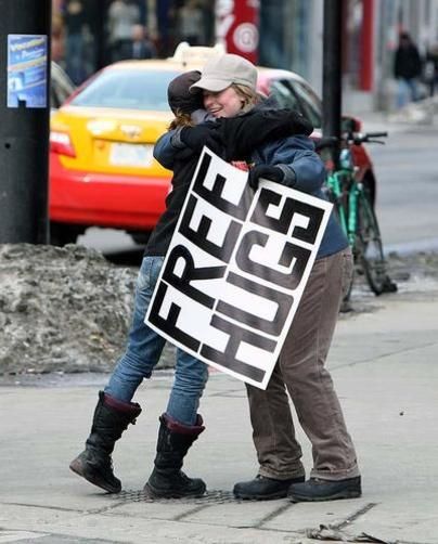 Free Hugs Be Nice To People, Best Hug, Street Corner, Protest Signs, Qoutes About Love, Faith In Humanity Restored, Humanity Restored, Free Hugs, One Day I Will