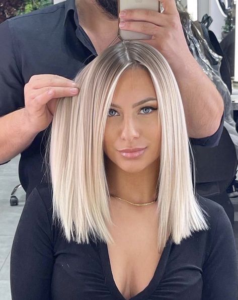 Highlights With Root Smudge, Blonde Highlights With Root Smudge, Cool Blonde Hair Color, Root Smudge Blonde, Hair Color Inspiration, Cool Blonde Hair Colour, Root Smudge, Blonde Hair With Roots, Summer Blonde Hair