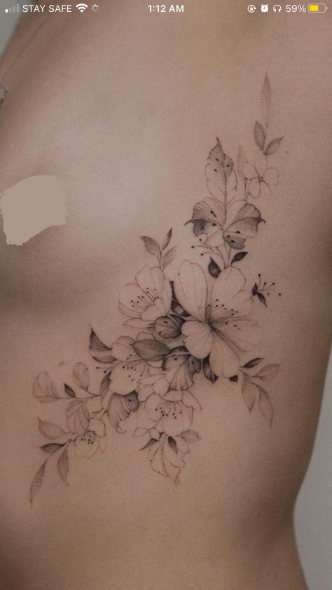 Temporary Tattoos Diy, Delicate Feminine Tattoos, Flower Hip Tattoos, Flower Tattoo On Ribs, Delicate Flower Tattoo, Tummy Tattoo, Phoenix Tattoo Feminine, Tattoos On Side Ribs, Underboob Tattoo Designs