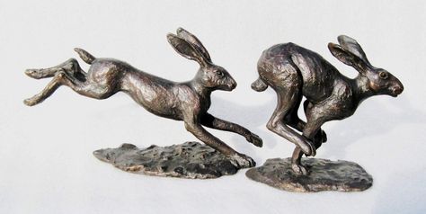 Leaping Hare, Rustic Wood Projects, Watership Down, Interesting Animals, Celtic Style, Matching Tattoo, Bird Sculpture, Animal Paintings, Rabbits