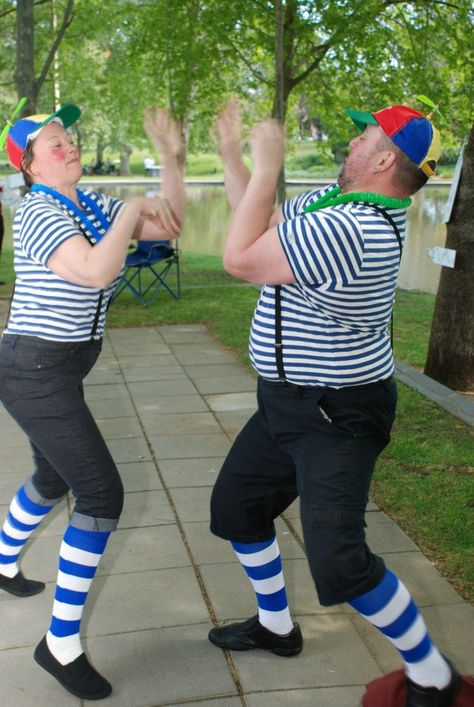 Tweedle Dum & Tweedle Dee @ Mad Hatters Tea Party 2011 Adelaide Tweedle Dee Tweedle Dum Costume, Caroline Halloween, Tweedle Dee And Tweedle Dum, Tweedle Dee Tweedle Dum, Mad Hatters Tea Party, Tweedle Dum, Tweedle Dee, Tea Ideas, Alice In Wonderland Costume