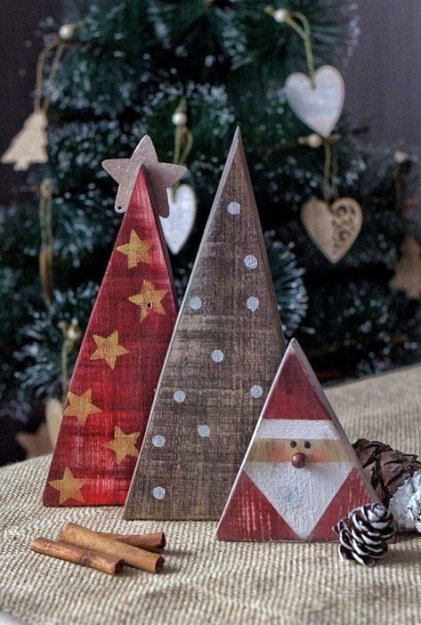 Amazing Crafts, Wood Christmas Tree, Christmas Tree Crafts, Christmas Signs Wood, Shop Projects, Wooden Houses, Christmas Wood Crafts, Wooden Christmas Trees, Christmas Craft Ideas