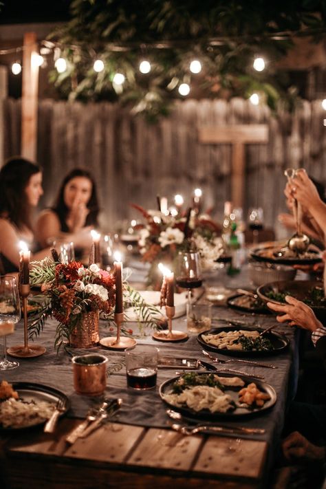 This Moody Fall Dinner Party Is a Total Vibe | The Inspired Home Eclectic Fall Tablescape, Moody Garden Party, Hygge Dinner Party, Moody Fall Tablescape, Masculine Dinner Party, Moody Thanksgiving Tablescape, Masculine Tablescape, Moody Thanksgiving, Moody Restaurant