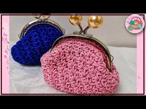 (114) PORTAMONETE UNCINETTO - Tutorial semplice passo passo - YouTube Pola Topi, Crochet Coin Purse, Crochet Bags Purses, Pink Yarn, Crochet Slippers, Beaded Trim, Change Purse, Crochet Purses, Curated Gifts