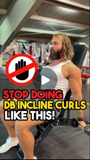 Jake - Lifestyle Coach on Instagram: "⚠️Stop doing your incline DB biceps curls like this! . ❗️Never neglect the importance of challenging a muscle throughout its full resistance profile and understanding the actual exercise to get the most out of it! . 👉When doing these you have to be careful not to fully over extend past your body’s ability. This will cause a lot of internal rotation, not only taking the tension off of the biceps but causing a ton of shoulder strain, which is not a good thing. . ❗️Match the bench’s incline to your bodies ability to extend comfortably without excessive extension, and also considering doing it one arm at a time as I explain in the video to line the biceps up a bit better 💪🏻 . 👉Pay attention as I explain how to optimize this movement and turn it into so Static Bicep Curls, Incline Curls Biceps, Standing Bicep Curl, Incline Bicep Curls, Reverse Bicep Curl, Proper Bicep Curl Form, Arm Day Workout, Db Curl, Shoulder Strain