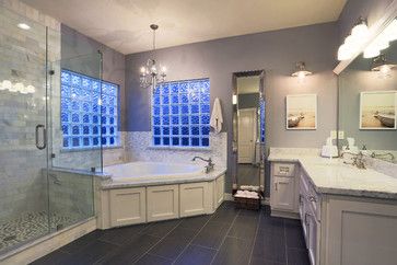 Bathroom Design Ideas, Pictures, Remodel and Decor Corner Tub Decor, Corner Tub Master Bath, Bathroom With Corner Tub, Tub Decor Master Bath, Corner Tub Shower Combo, Bath Styles, Corner Tub Shower, Small Bathroom Sinks, Corner Bath