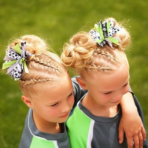 Hairstyles For Football, Hairstyles For Short Hair Girl, Hairstyles For Football Games, Soccer Hairstyles For Short Hair, Gymnast Hairstyles, Soccer Mum, Swim Hair, Softball Hair, Soccer Hairstyles