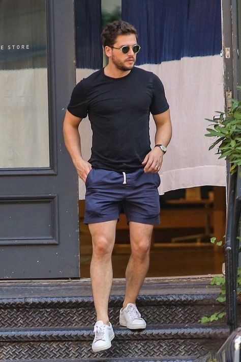 Men's casual summer outfits with shorts above the knee shorts Summer Outfits With Shorts, Outfits With Shorts, Summer Outfits For Men, Vacation Outfits Men, Above The Knee Shorts, Knee Shorts, Summer Outfits Men Streetwear, Mens Shorts Outfits, Mens Summer Outfits