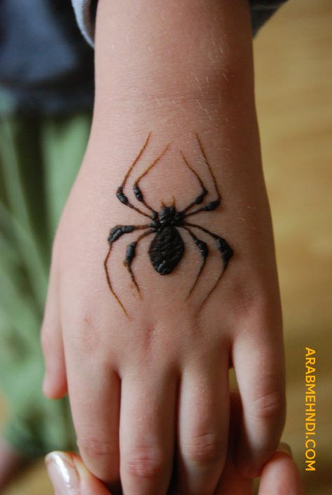 50 Spider Mehndi Design (Henna Design) - October 2019 Spider Mehendi, Henna Designs Guys, Henna Tattoo Inspiration, Henna Designs Masculine, Masculine Henna For Men, Boys Henna Designs, Henna Designs For Guys, Henna Tattoo Designs Simple Unique, Drawing On Hands Ideas