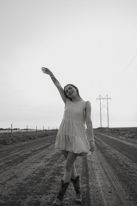 Dirt Road Photoshoot, Wheat Field Photos, Road Photoshoot, Candid Photoshoot, Road Photo, Field Photos, Wheat Field, Wheat Fields, Dirt Road