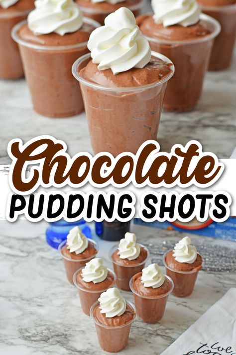 These Baileys chocolate pudding shots are the perfect boozy party treat! This rich and creamy shot adds all the fun to your gathering...everyone loves a pudding shot!!! Hot Chocolate Pudding, Baileys And Vodka, Chocolate Pudding Shots, Pudding Shot Recipes, Christmas Jello, Spiked Hot Chocolate, Whipped Cream Vodka, Christmas Shots, Peppermint Hot Cocoa