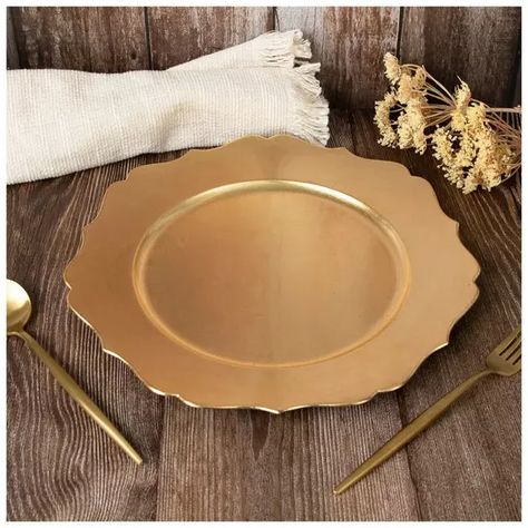 Gold Charger Plates Wedding, Elegant Table Decor, Charger Plates Wedding, Gold Charger Plate, Gold Chargers, Charger Plate, Kitchen Dinnerware, Charger Plates, French Country Style