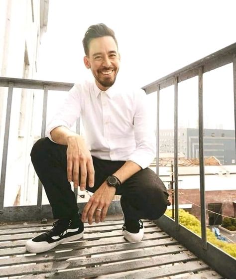 Mike Shinoda GQ Linking Park, Linkin Park Chester, Mike Shinoda, Mark Wahlberg, Chester Bennington, Post Traumatic, Jake Gyllenhaal, Music Heals, Linkin Park