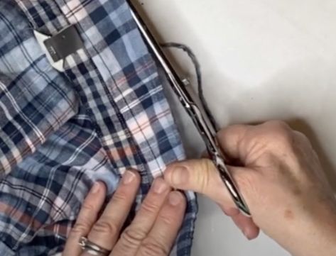 Upcycle clothes and refashion plaid flannel shirts! If you love boho style clothes or refashioned farmhouse style - you won't believe how easy it is to DIY these clothing styles. This step-by-step video tutorial is perfect for anyone who loves no-sew projects, no-sew crafts, or someone looking to make money from home with handmade crafts and upcycled materials. You can use any IOD stamps and decor ink for this project. Flannel Upcycle, Flannel Shirt Refashion, Iod Stamps, Sew Crafts, Bleached Flannel Shirt, Recycled Shirts, Bleached Flannel, T Shirt Hacks, Fabric Shears