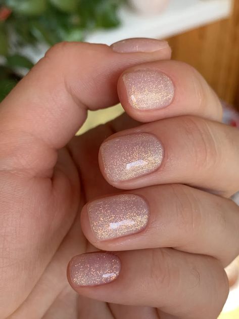 Micro Needle Tattoos For Women, Low Coverage Makeup, All Glitter Nails Short, Mail Polish Ideas Short Nails, Cute Gel Nails Simple, Sparkly Gel Nails Short, Minimal Glitter Nails, Short Glitter Nails Gel, Cute Summer Nails 2023