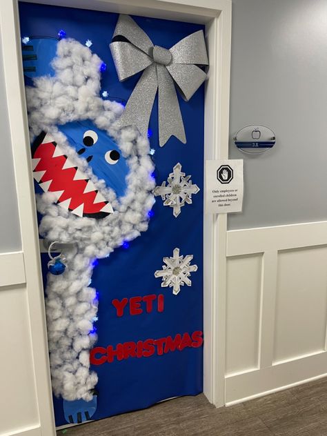 Christmas Minion Door Decorations, Yeti For Christmas Door, Frosty Door Decoration, Yeti Classroom Door, Yeti Door Decorations For School, Gingerbread Doors, Snowman Classroom Door, Minion Door Decorations, Minion Door