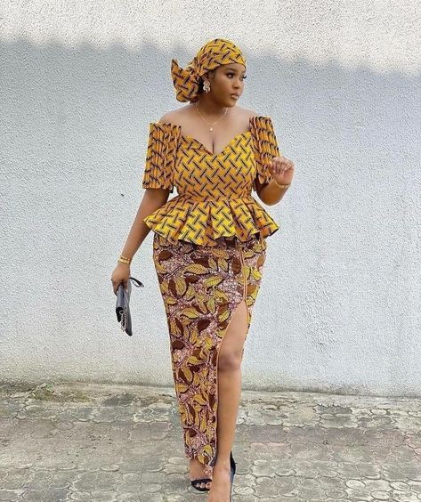 ecd62de20ea67e1c2d933d311b08178adesc47213677ri African Skirt, Ankara Dress Designs, Ankara Skirt And Blouse, Ankara Dress Styles, Afrikaanse Mode, African Wear Dresses, African Print Dress Designs, Ankara Skirt, African Fashion Traditional