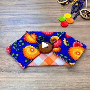 Square Fabric, Look What I Made, Small Sewing, Small Sewing Projects, Fabric Squares, Itty Bitty, Sewing Hacks, Things To Make, Purses And Handbags