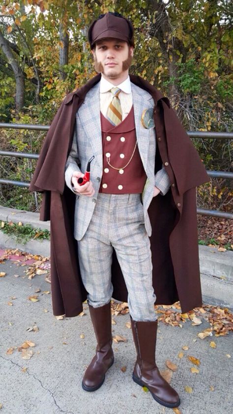 Dickens on the Strand Costume Ideas, Sherlock Holmes Victorian Era Dickens on… Sherlock Holmes Outfit Ideas, Sherlock Holmes Outfit, Victorian Suits, Sherlock Fashion, Sherlock Outfit, Sherlock Holmes Costume, Victorian Cloak, Dickens Dress, Detective Costume